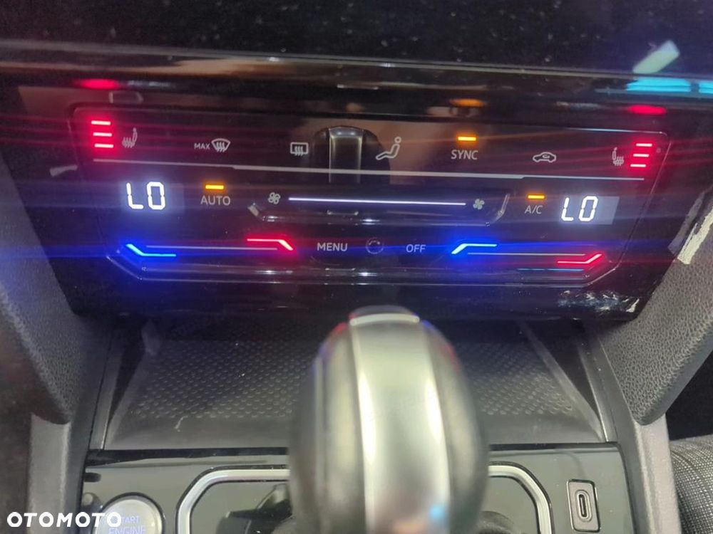 Volkswagen Passat - 9
