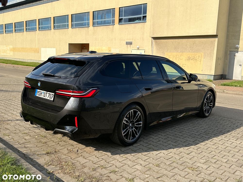 BMW Seria 5 520d xDrive mHEV - 10