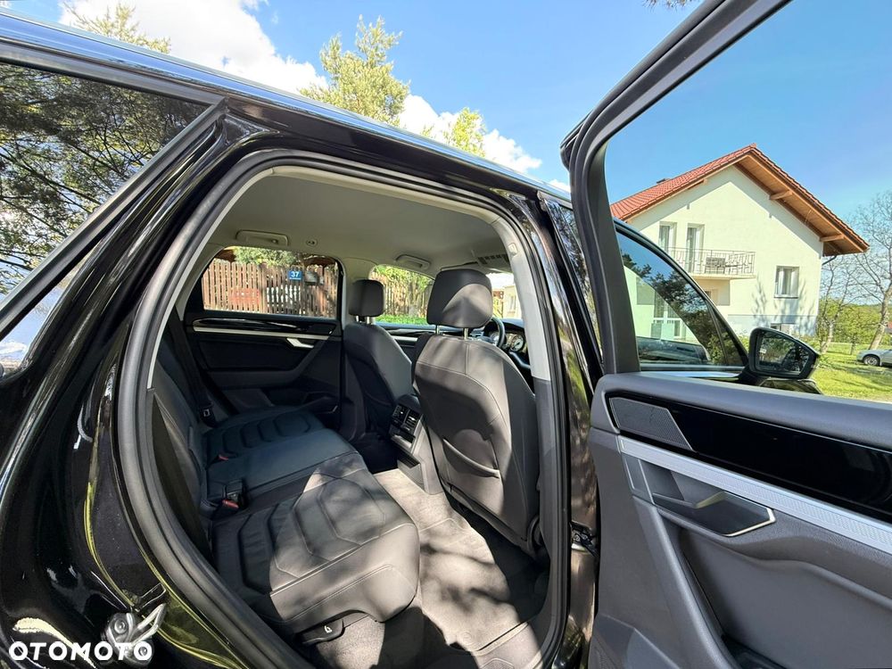 Volkswagen Touareg 3.0 V6 TDI SCR 4Mot Elegance - 31