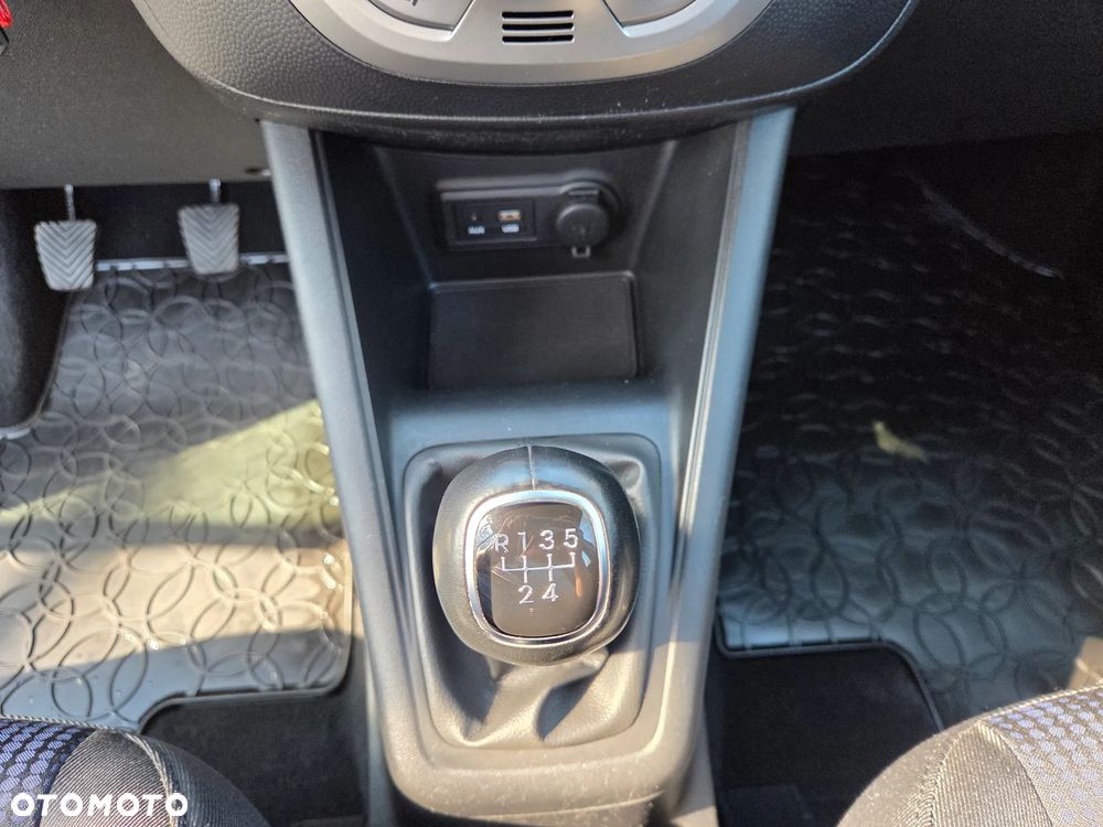 Hyundai ix20 1.4 blue Passion - 13