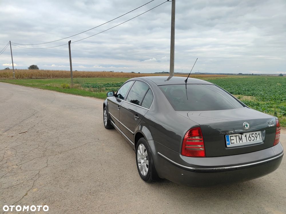 Skoda Superb 1.9 TDI Platinum - 4
