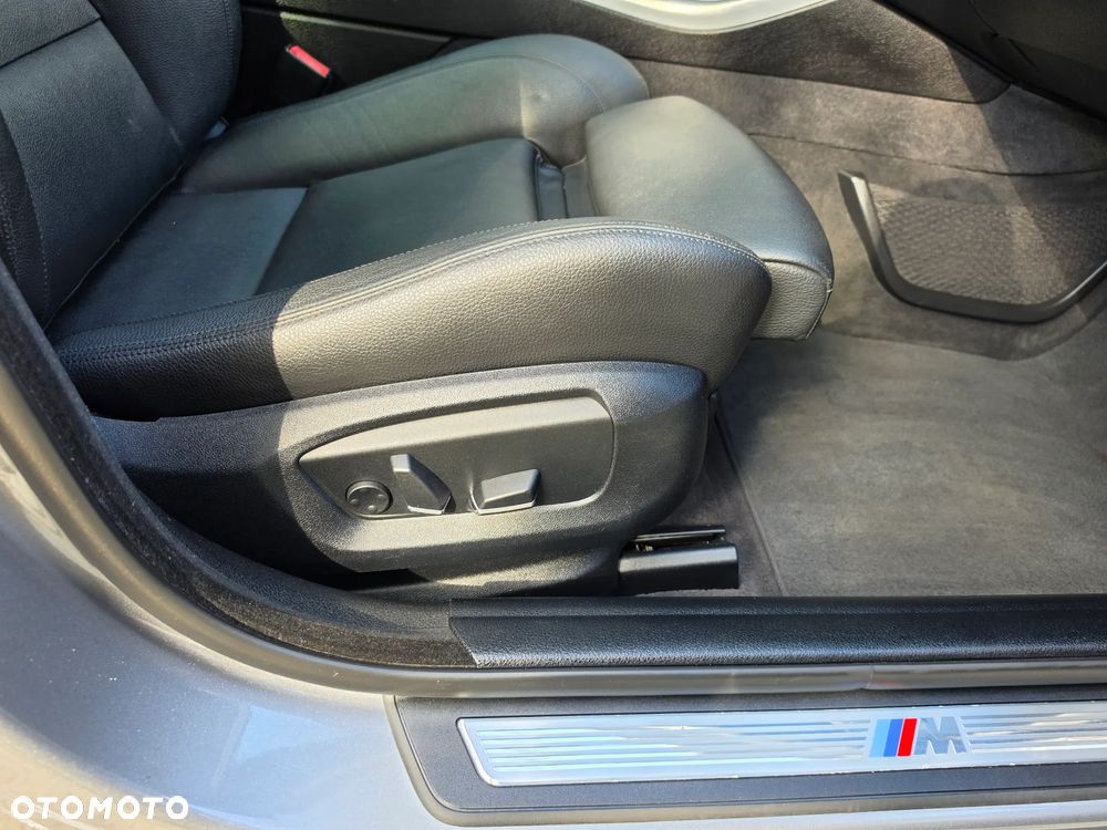 BMW Seria 5 535d xDrive Modern Line - 32