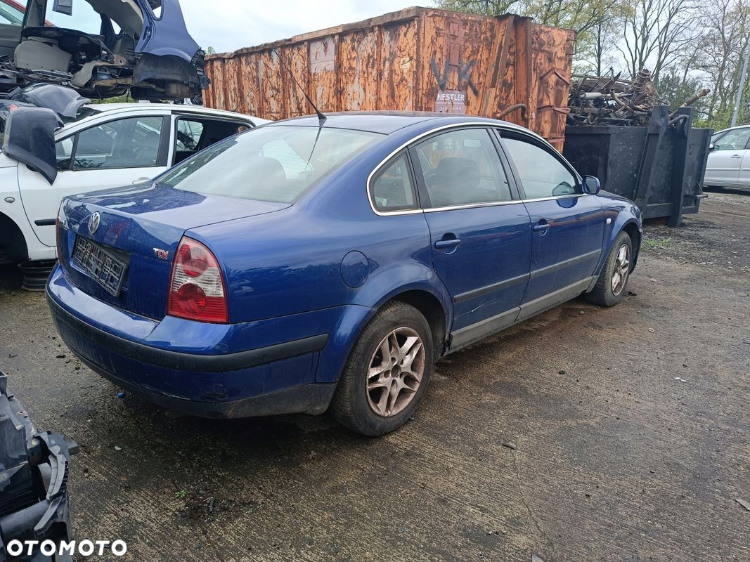 PASSAT B5 1,9TDI ALTERNATOR 038903023S - 6