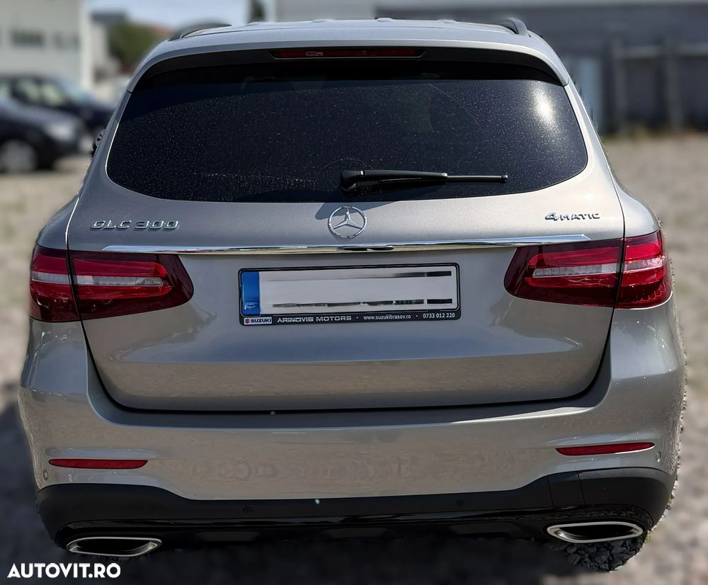 Mercedes-Benz GLC - 4