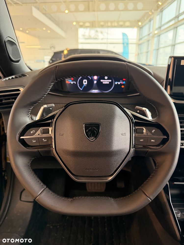 Peugeot 2008 1.2 PureTech Allure S&S EAT8 - 15