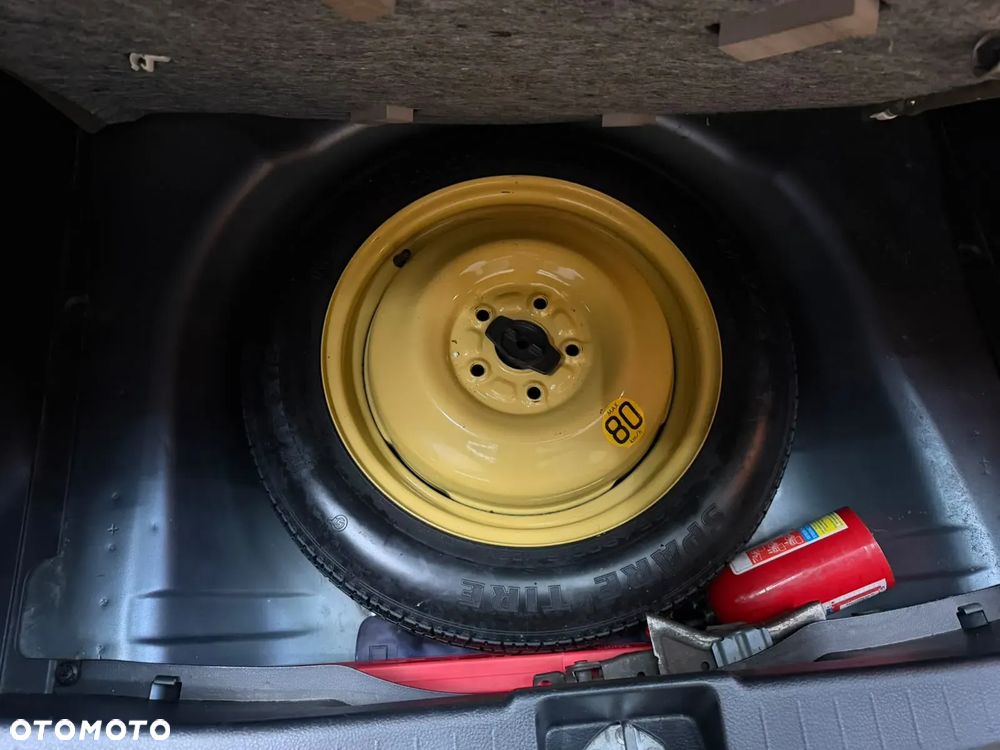 Suzuki SX4 1.6 GS / Premium - 28
