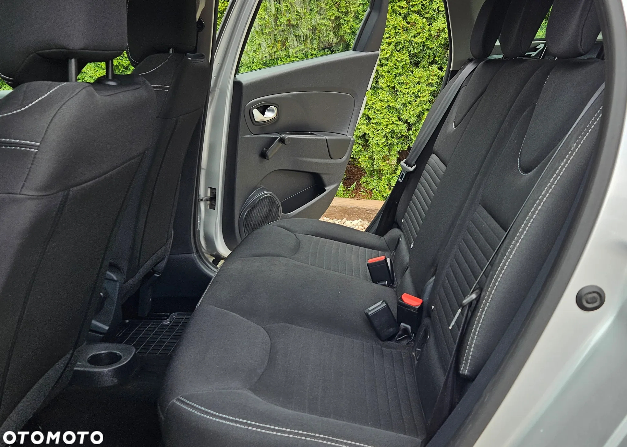 Renault Clio - 14