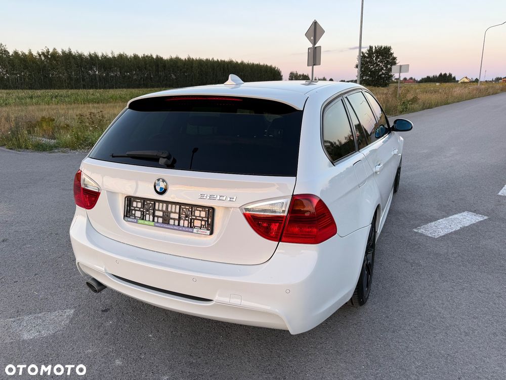 BMW Seria 3 320d DPF - 8