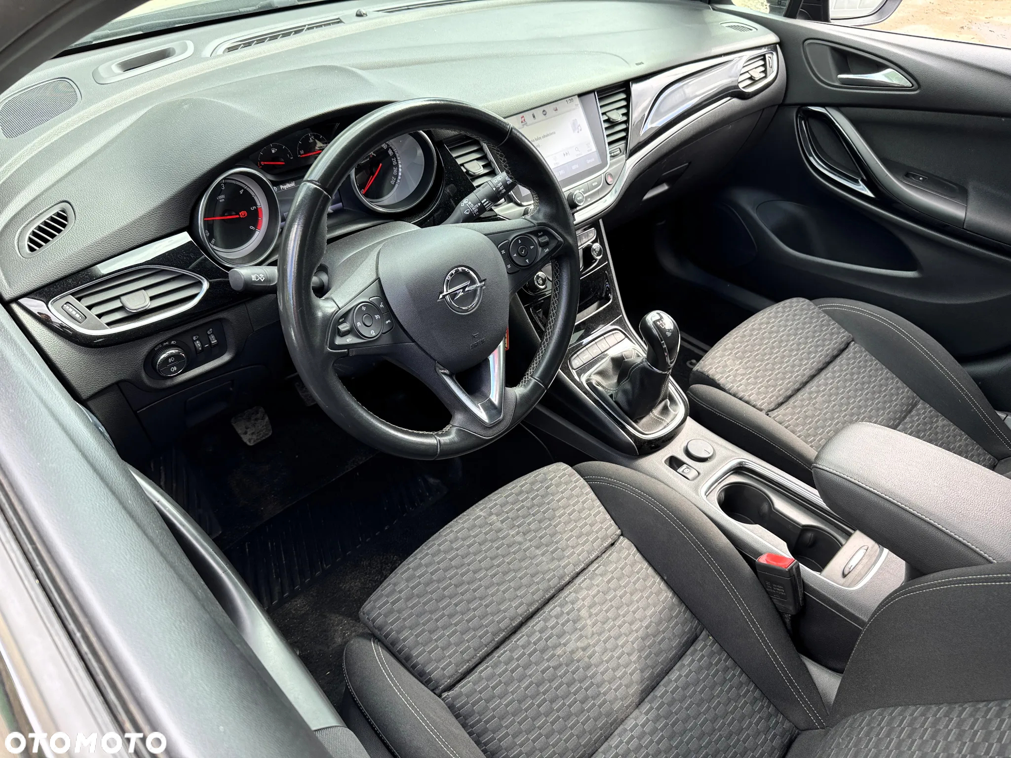 Opel Astra 1.6 D (CDTI) Dynamic - 5