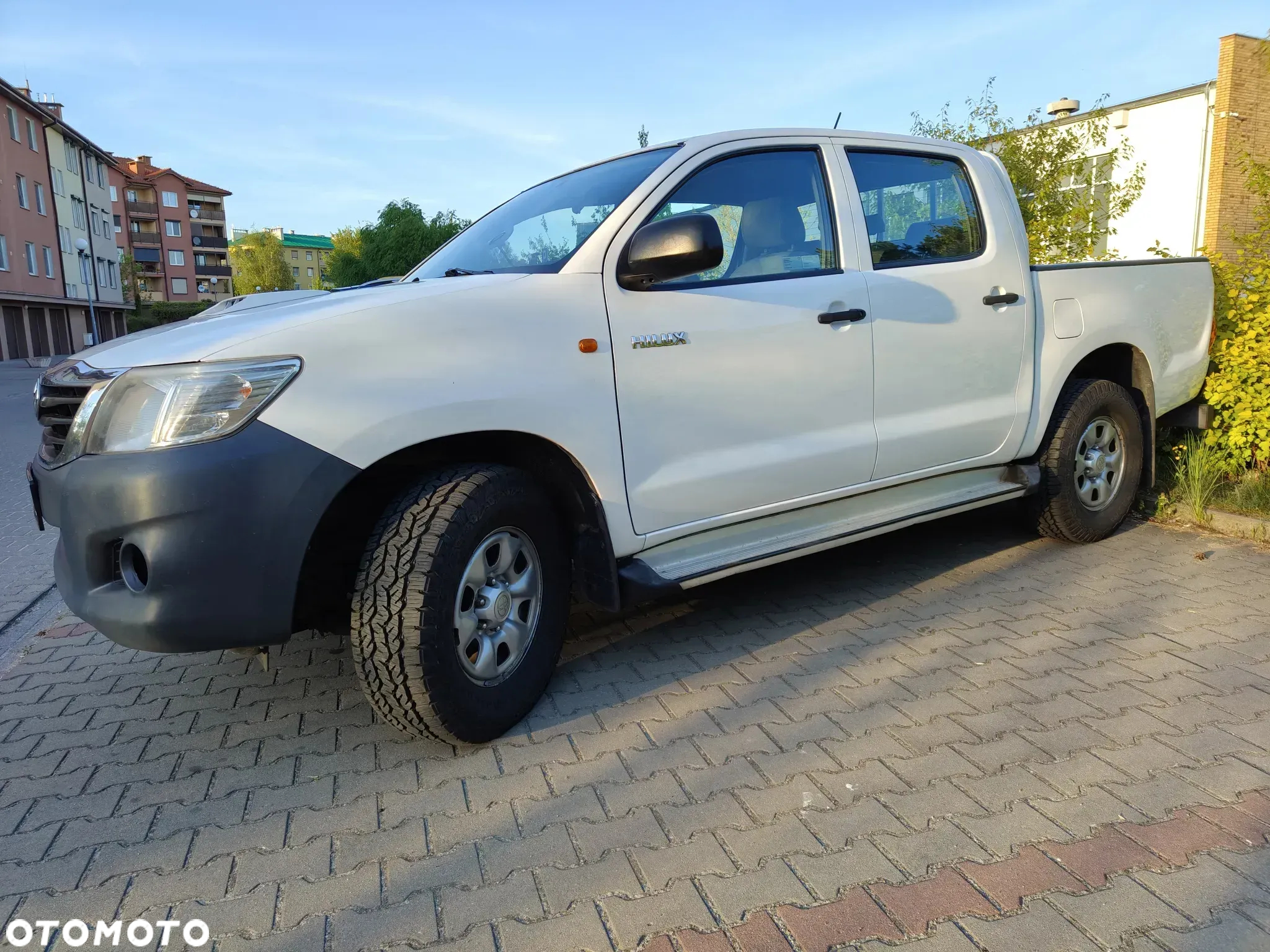 Toyota Hilux 2.5 D-4D DLX - 5