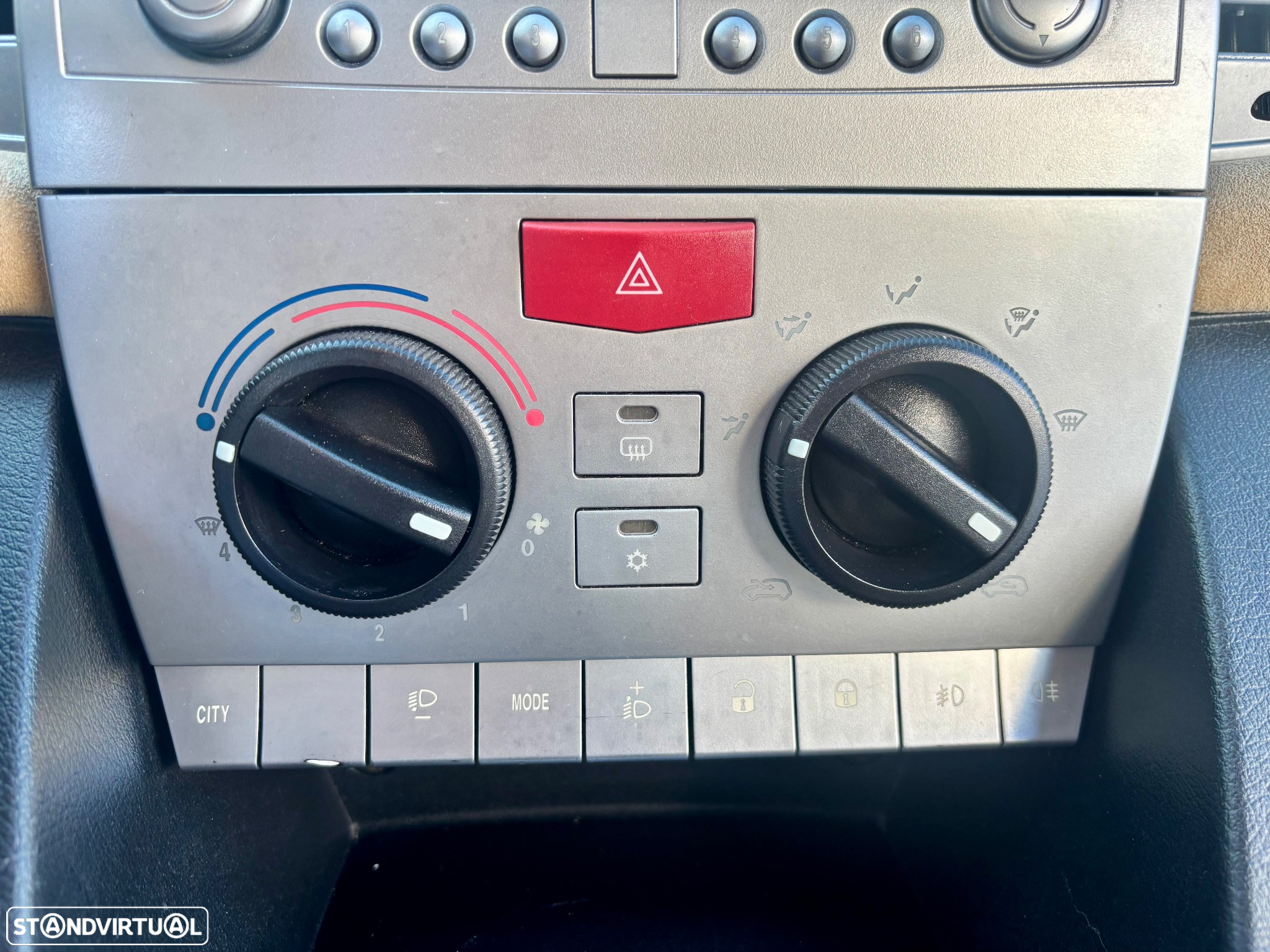 Lancia Ypsilon 1.2 Oro S&S - 36