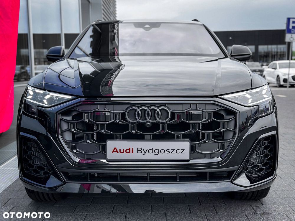Audi Q8 - 4