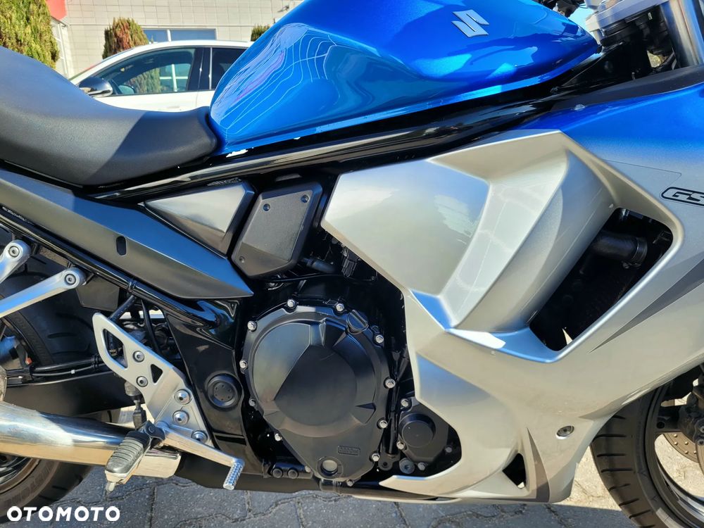 Suzuki GSX-F - Katana - 25