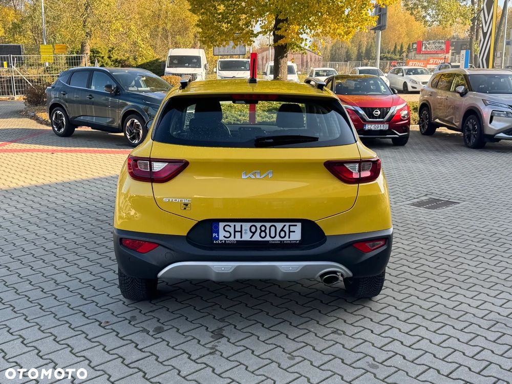 Kia Stonic 2023 photo 4