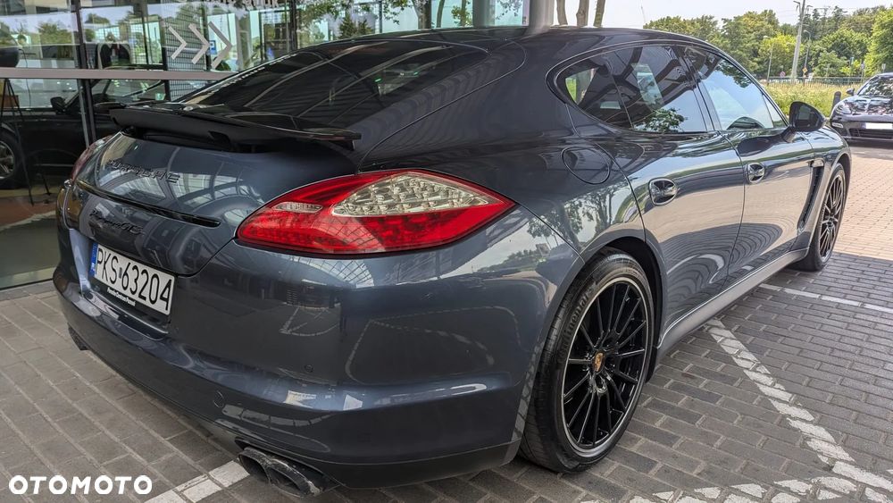 Porsche Panamera GTS - 3