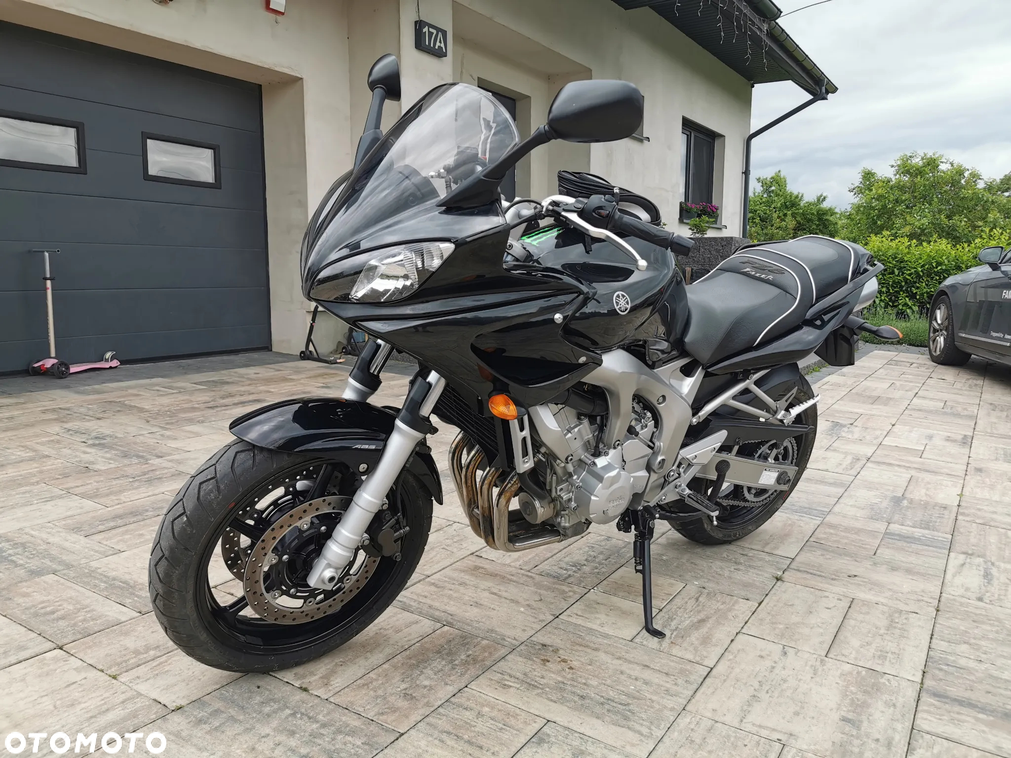 Yamaha FZ6 - 4