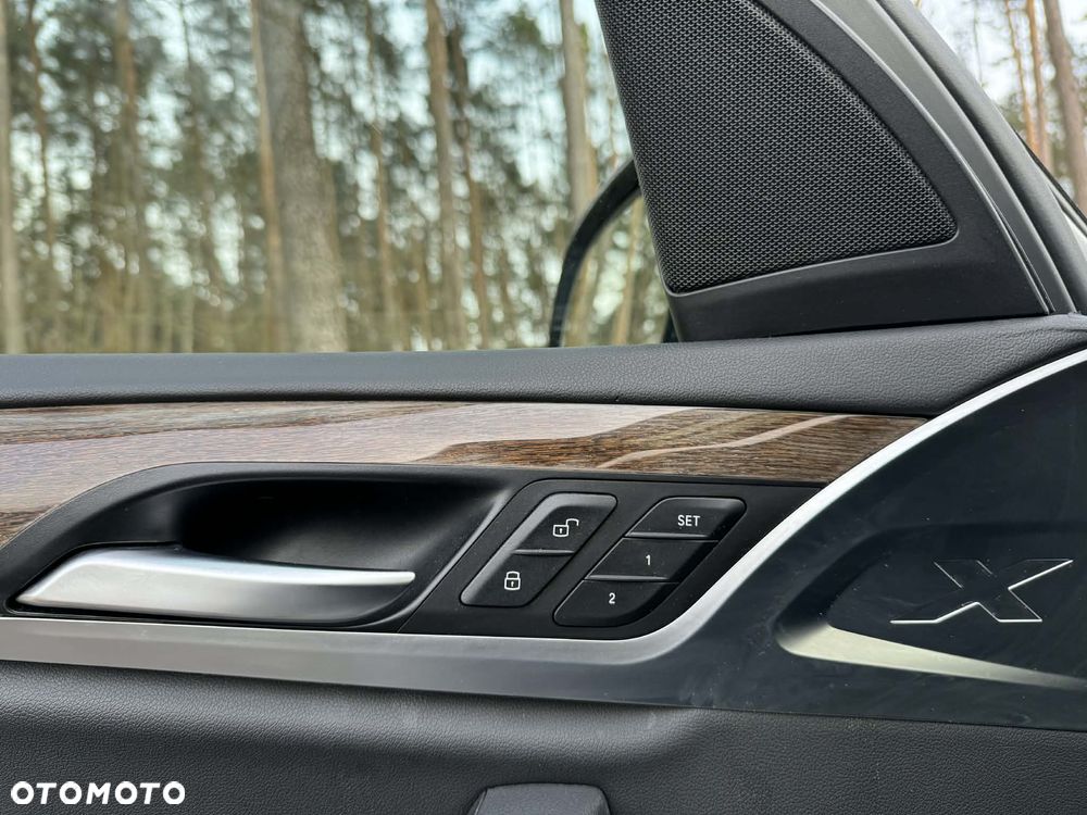 BMW X3 xDrive30i xLine - 13