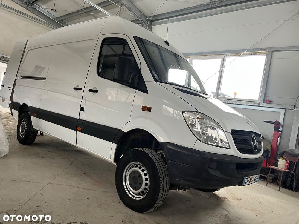 Mercedes-Benz sprinter 4x4 awd - 1