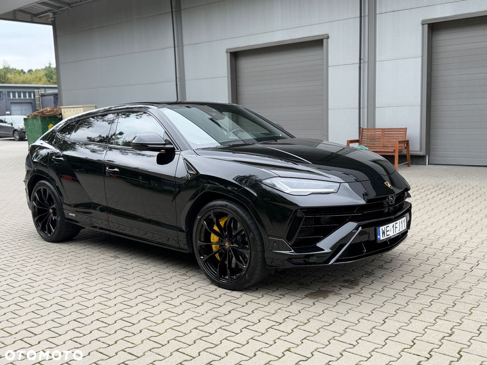 Lamborghini Urus - 3