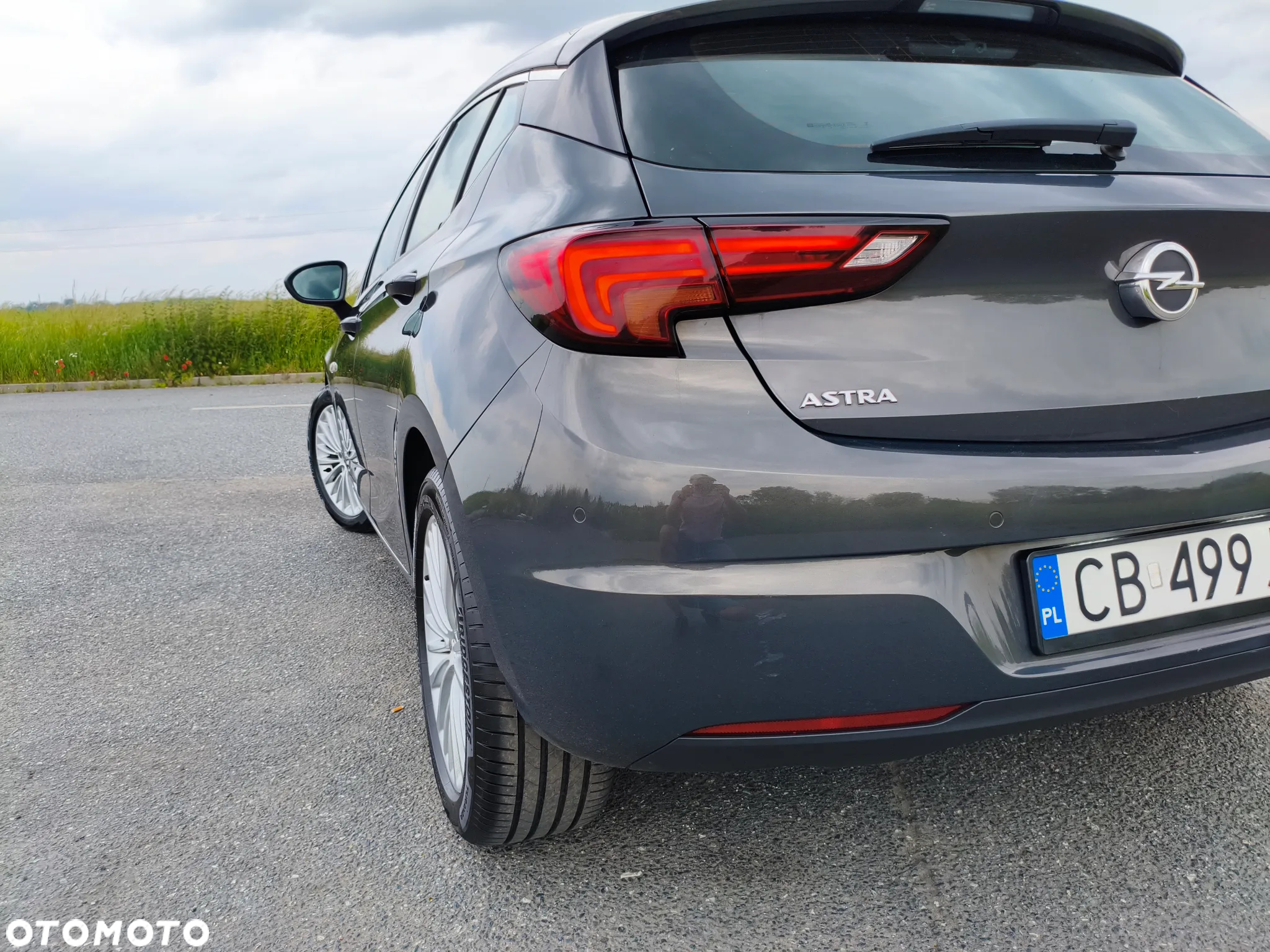Opel Astra IV 1.6 CDTI Cosmo - 13