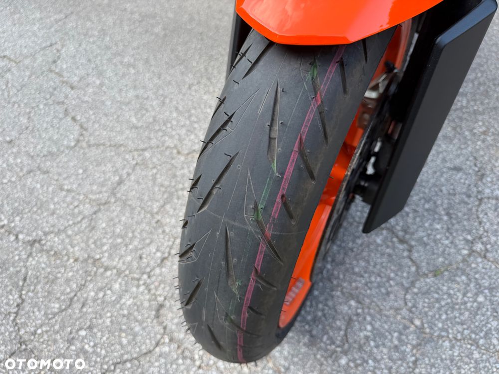 KTM Super Duke - 17