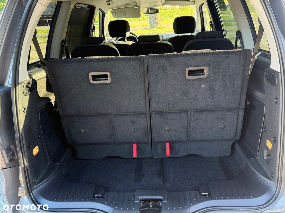 Ford Galaxy 2.0 TDCi Platinium X (Titanium) - 23