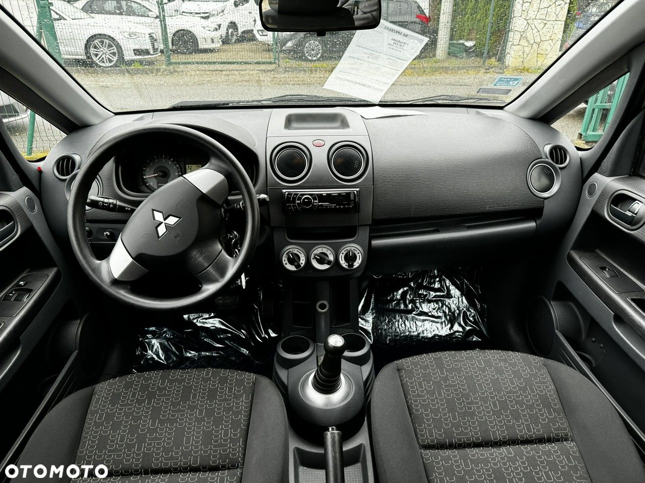 Mitsubishi Colt 1.3 Intense - 9
