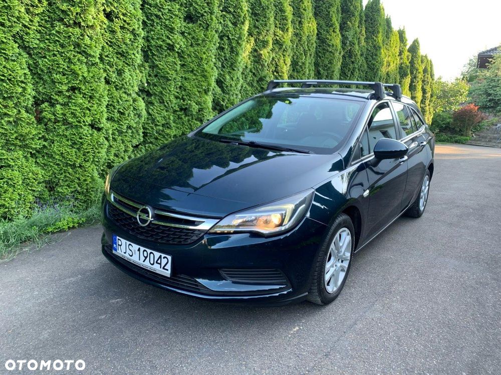 Opel Astra - 1