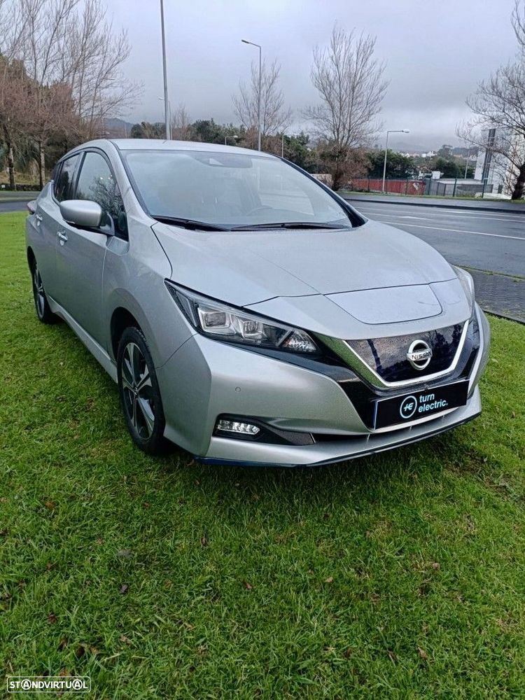 Nissan Leaf - 1