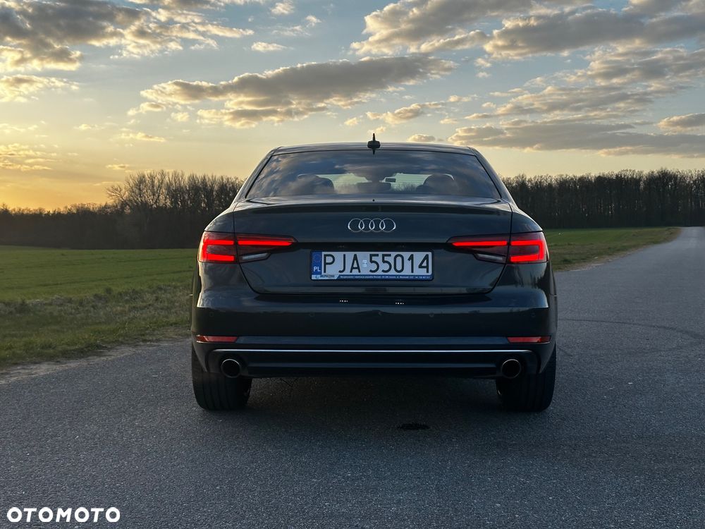 Audi A4 Limousine 2.0 TFSI Quattro Sport S tronic - 10