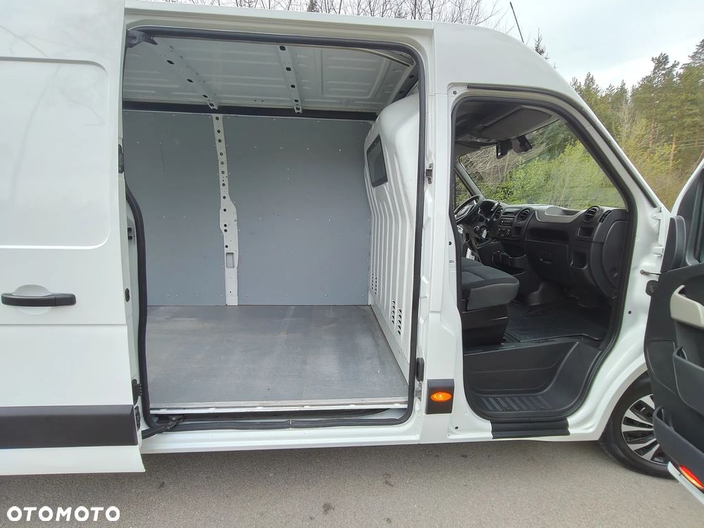 Renault Master - 24