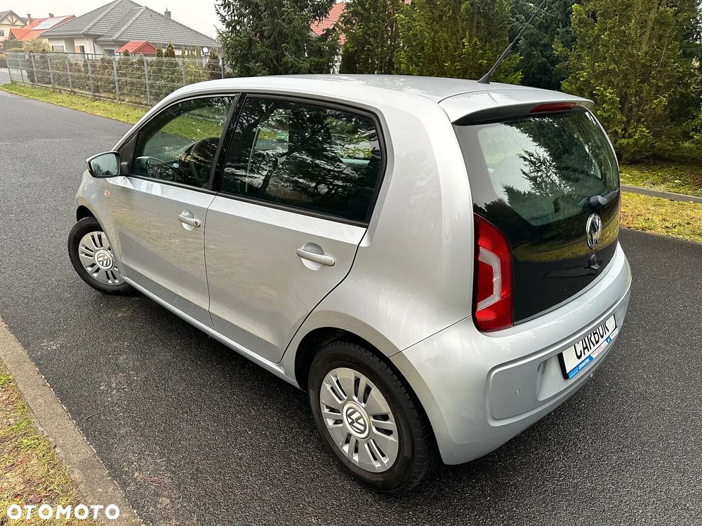 Volkswagen up! high - 10
