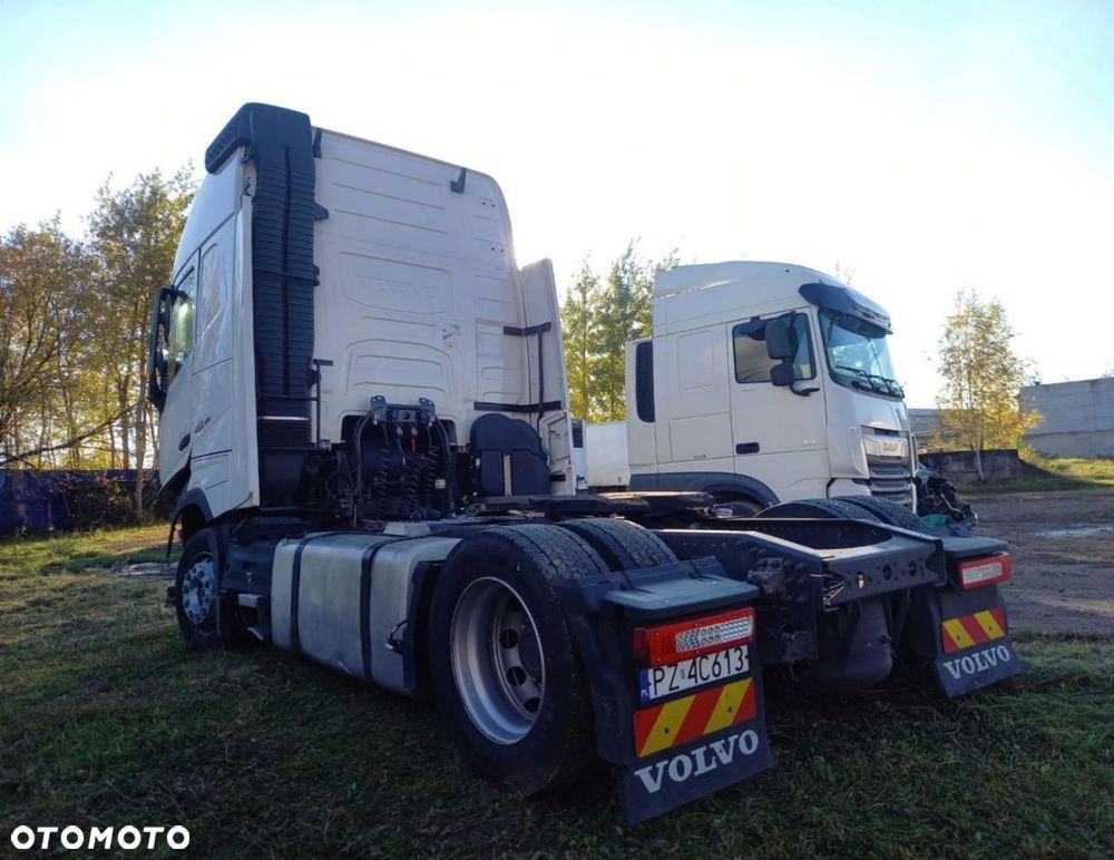 Volvo FH 460 Globetrotter XL i-Save - 4