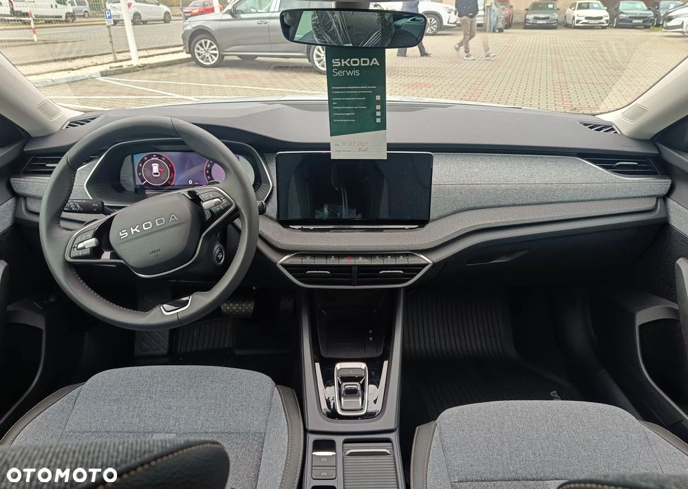 Skoda Octavia 2.0 TDI Selection DSG - 16
