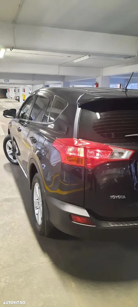 Toyota RAV4 2.2 D-4D 4WD Executive - 12