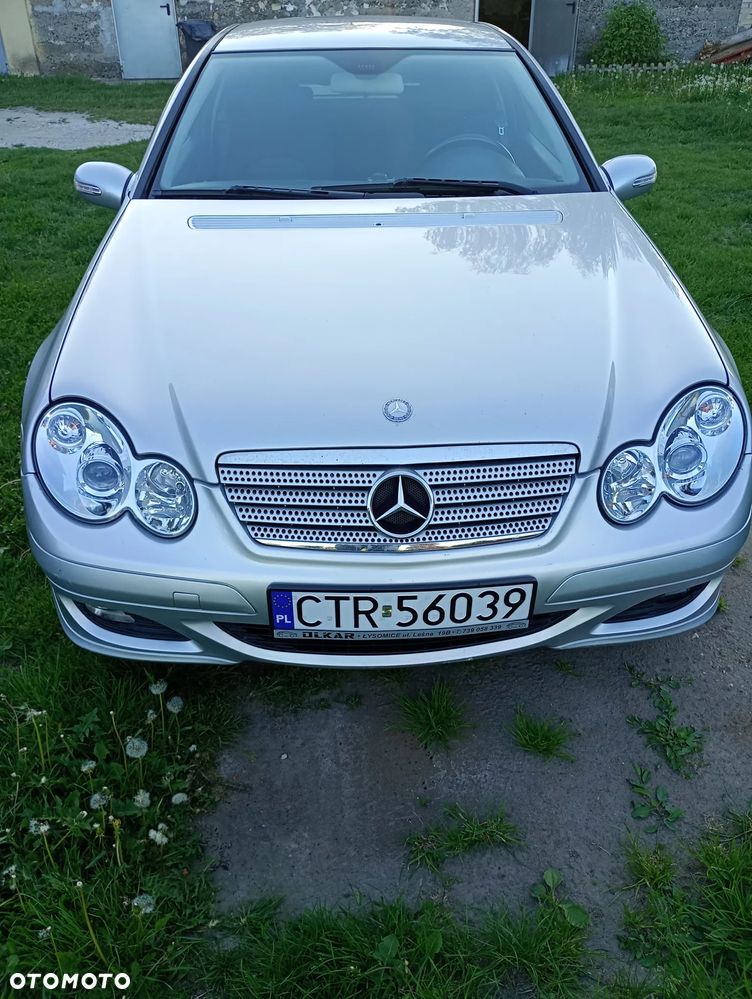 Mercedes-Benz Klasa C 180 Kompressor Automatik Sport Edition - 6
