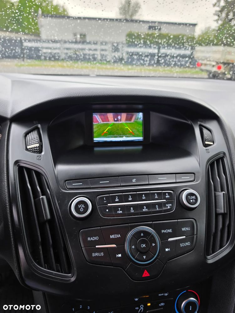 Ford Focus - 8