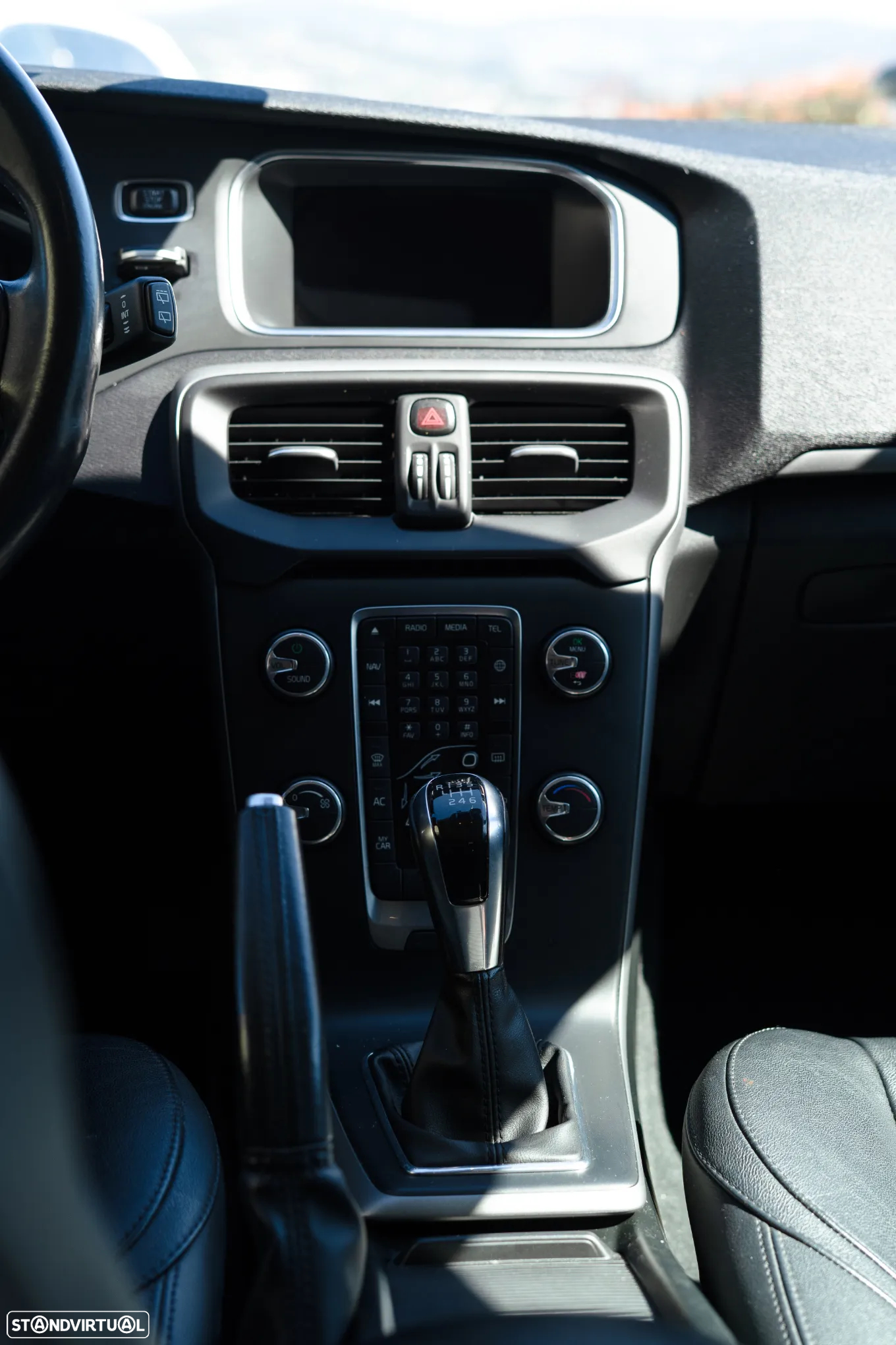 Volvo V40 1.6 D2 Eco Kinetic - 6