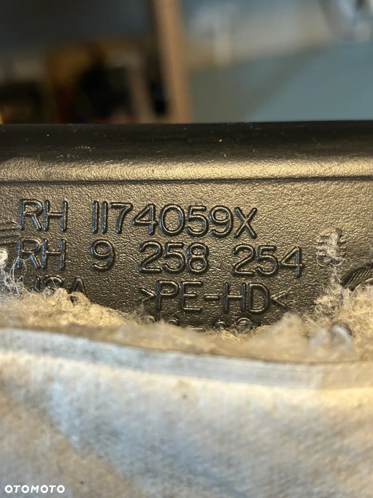 KANAŁ DOLOT POWIETRZA KONSOLI BMW X5 E70 9258254 - 3