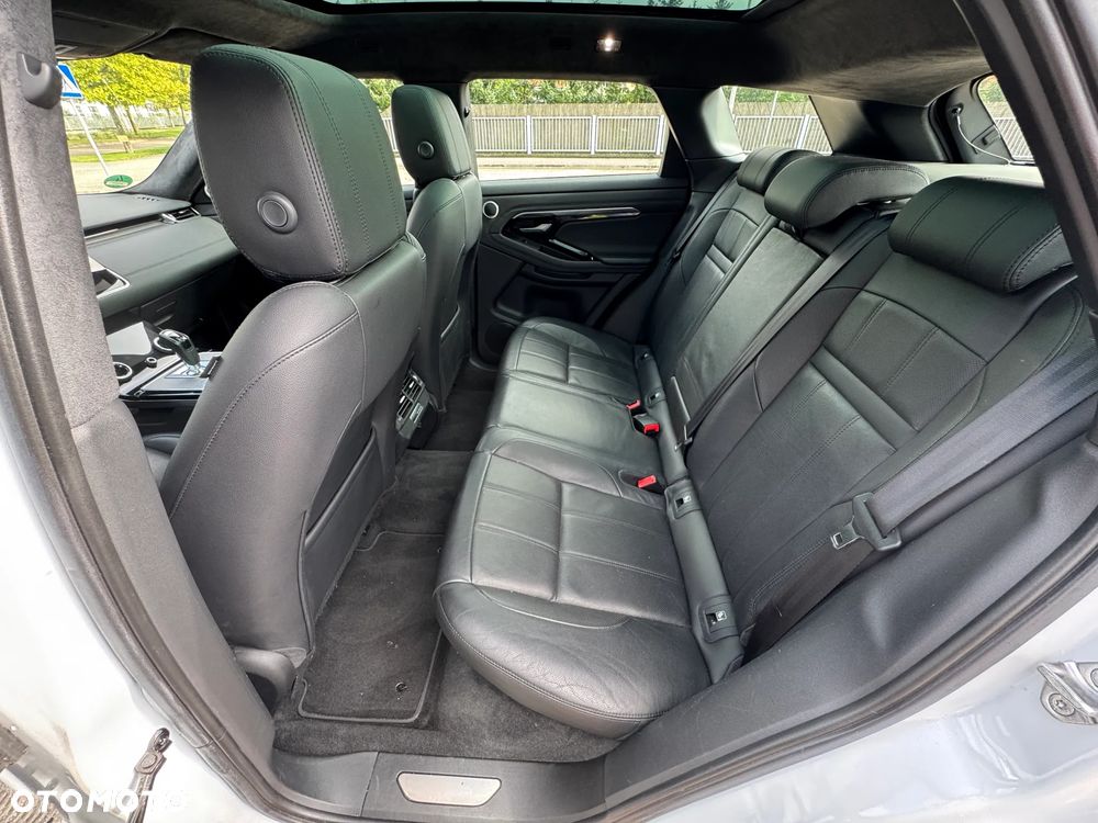 Land Rover Range Rover Evoque 2.0 D180 mHEV R-Dynamic SE - 30