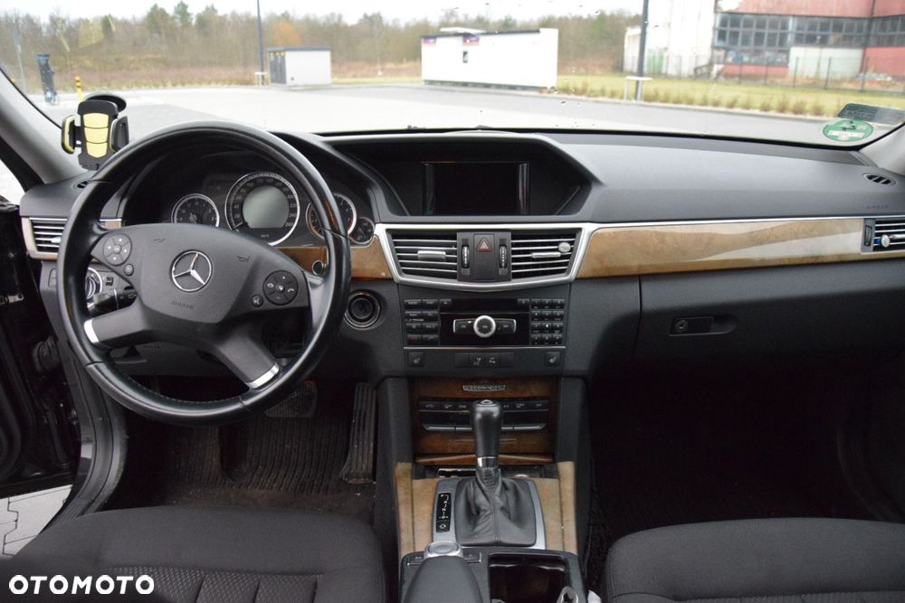 Mercedes-Benz Klasa E - 10