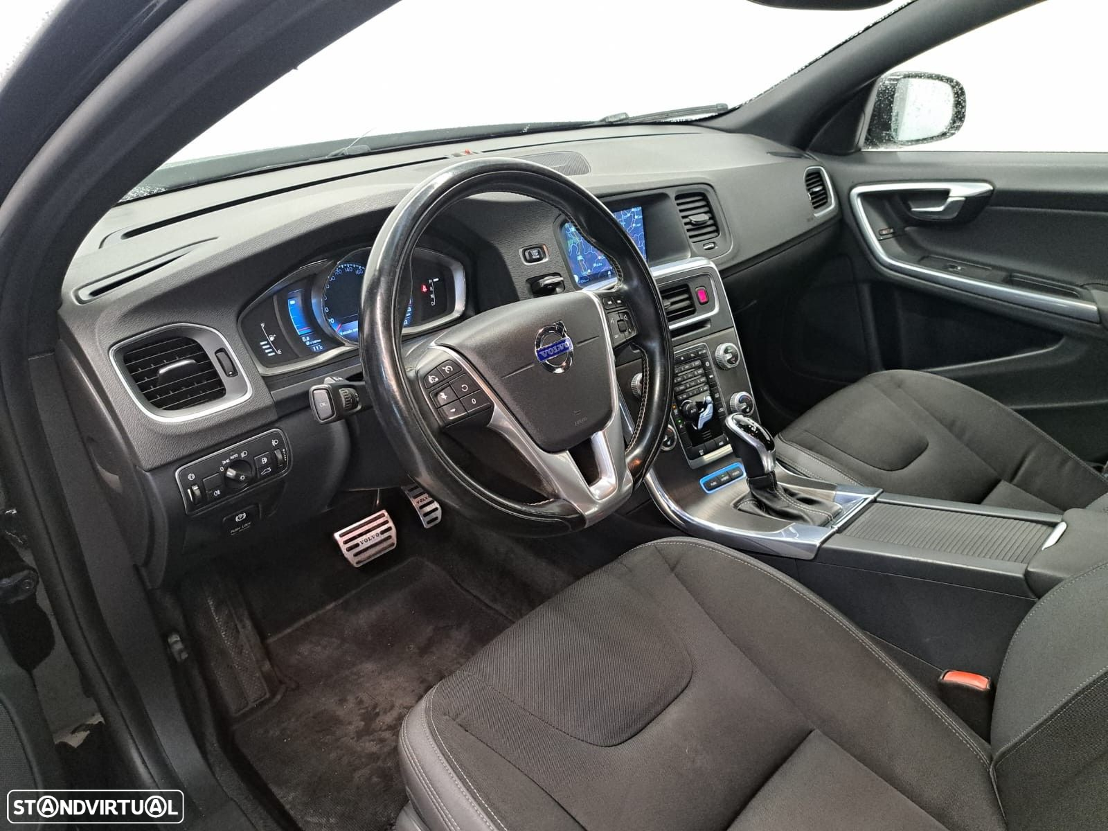 Volvo V60 - 10