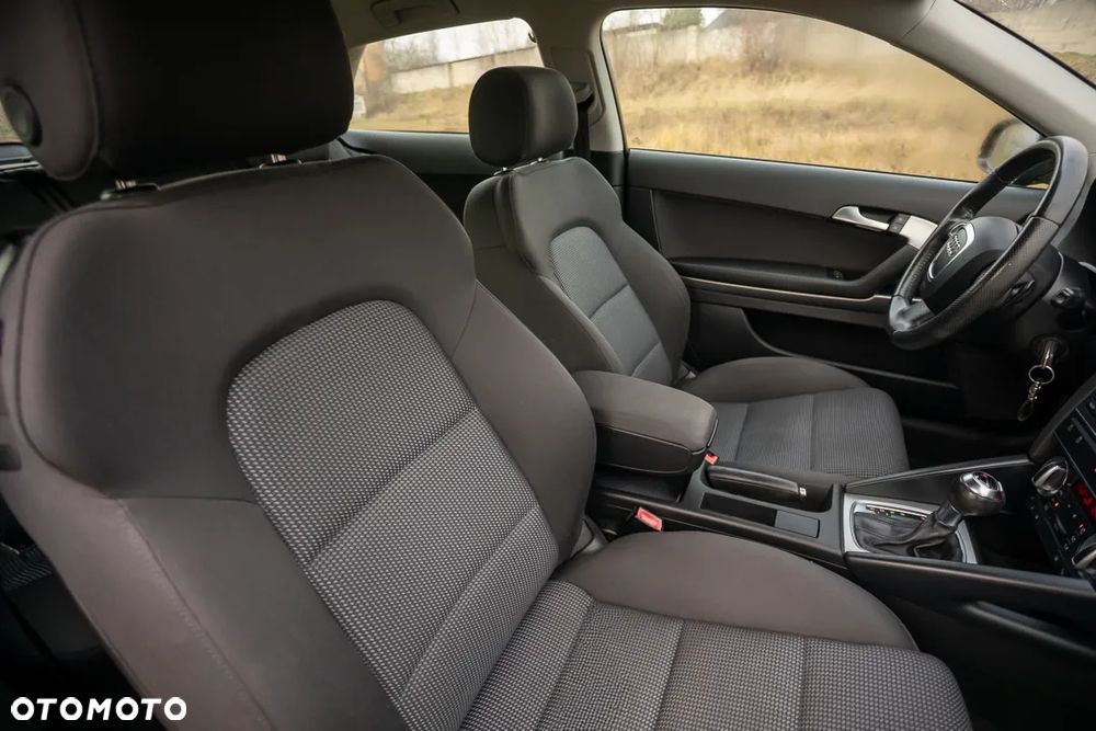 Audi A3 3-drzwiowe 2.0 TDI Ambition S tronic - 18
