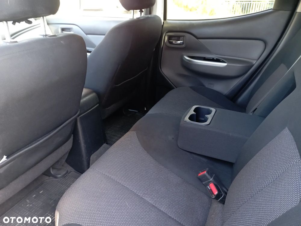 Mitsubishi L200 - 5
