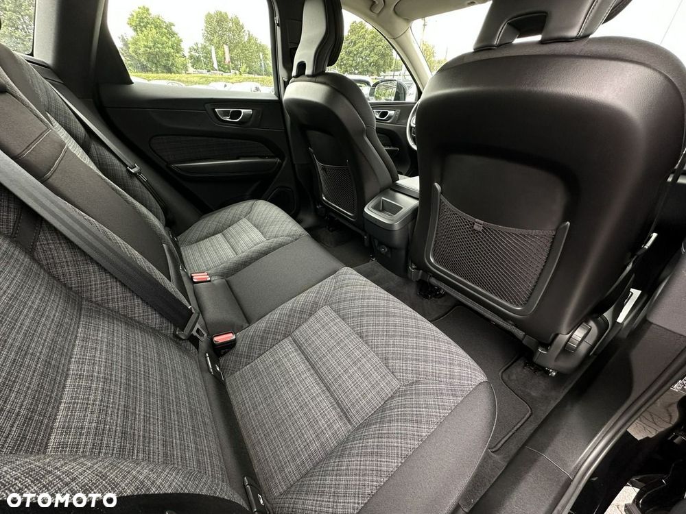 Volvo XC 60 B4 D Core - 15