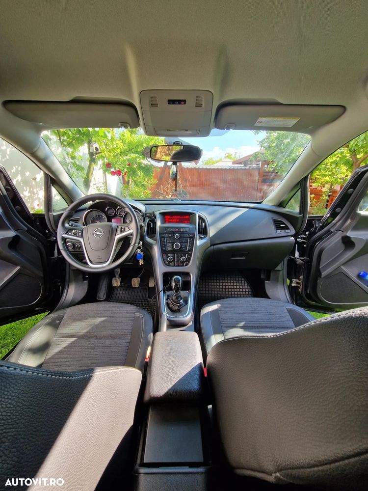 Opel Astra - 11