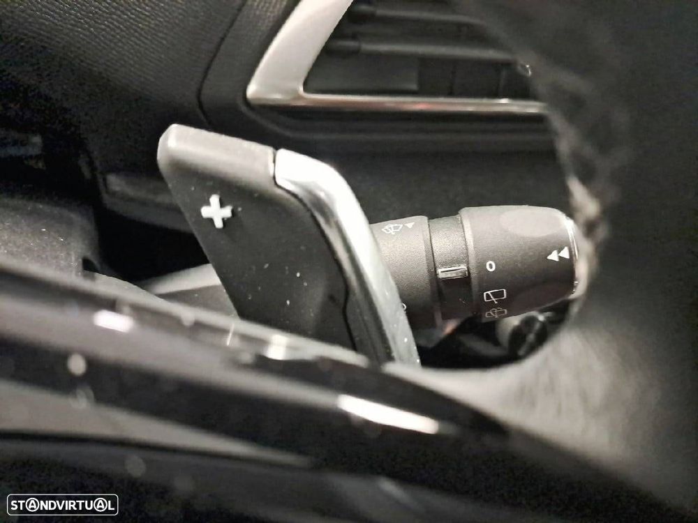 Peugeot 3008 1.2 PureTech Allure Pack EAT8 - 15