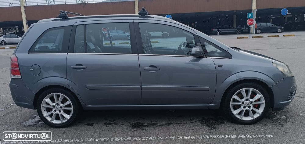 Opel Zafira 1.9 CDTI Cosmo - 2