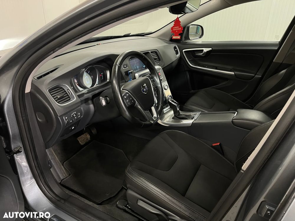 Volvo S60 D3 Geartronic Momentum - 5