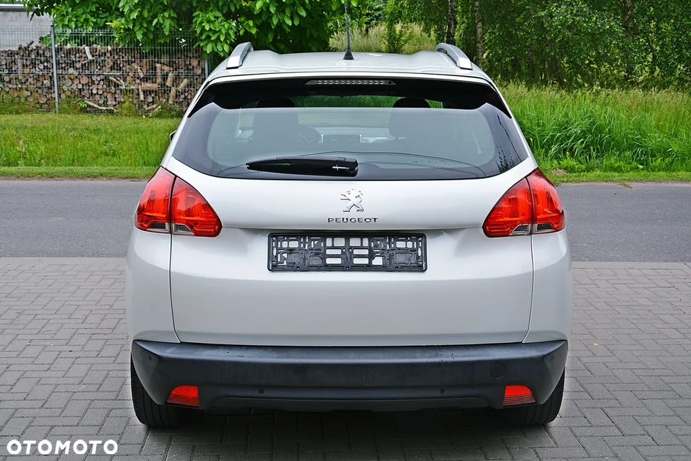 Peugeot 2008 120 VTI Allure - 9